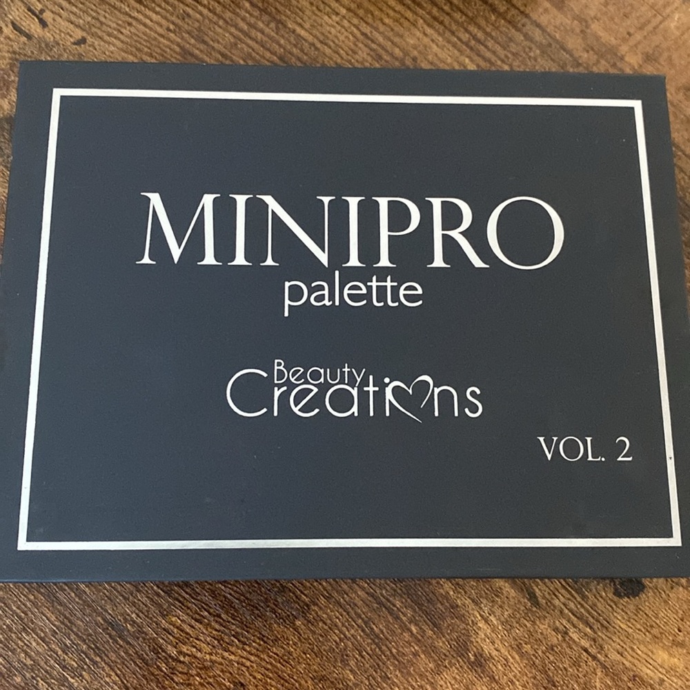 5 for $25/Beauty Creations Mini Pro Palette Vol 2 - Picture 4 of 5
